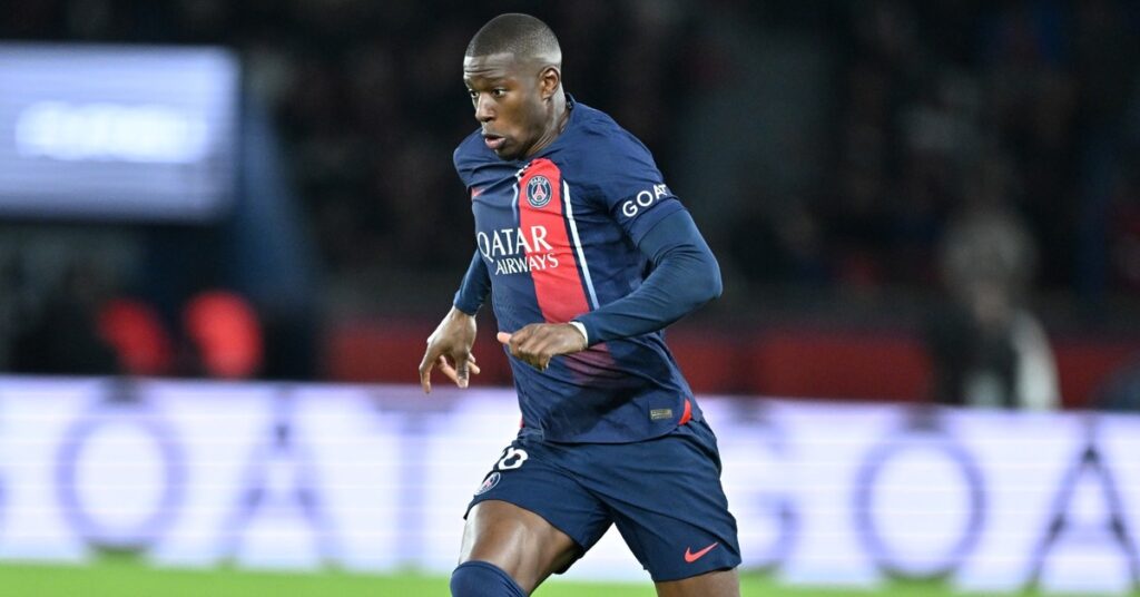 Galatasaray, Şampiyonluk İçin Mukiele’yi Hedefliyor