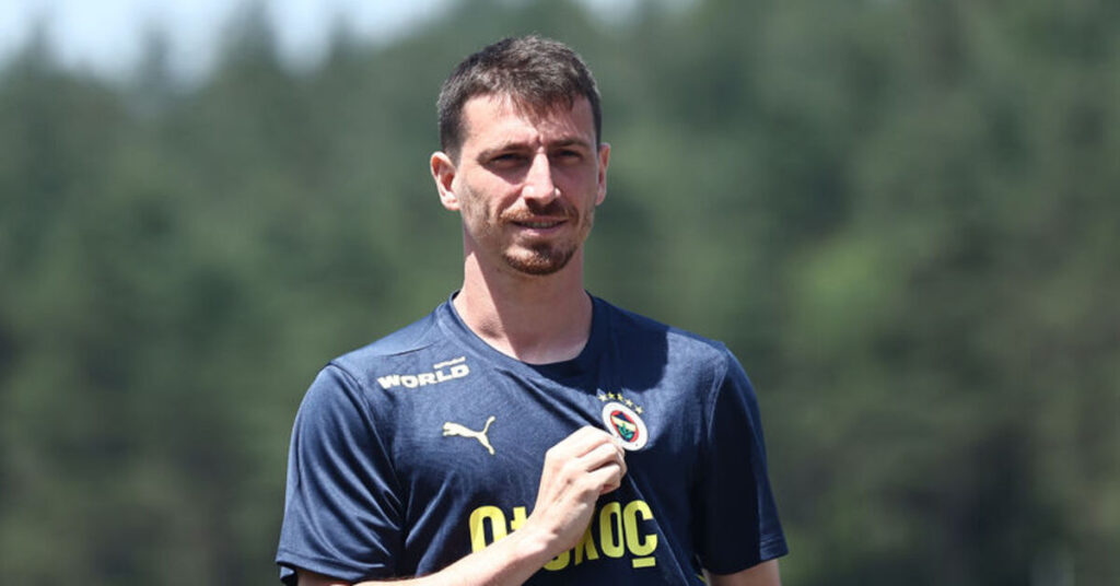Fenerbahçe’nin Yıldızı Mert Hakan’dan Önemli Açıklamalar
