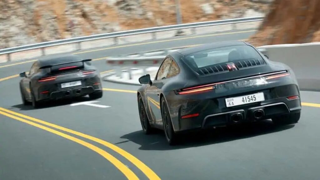 Hibrit Porsche 911: Fiyatı ve özellikleri burada!