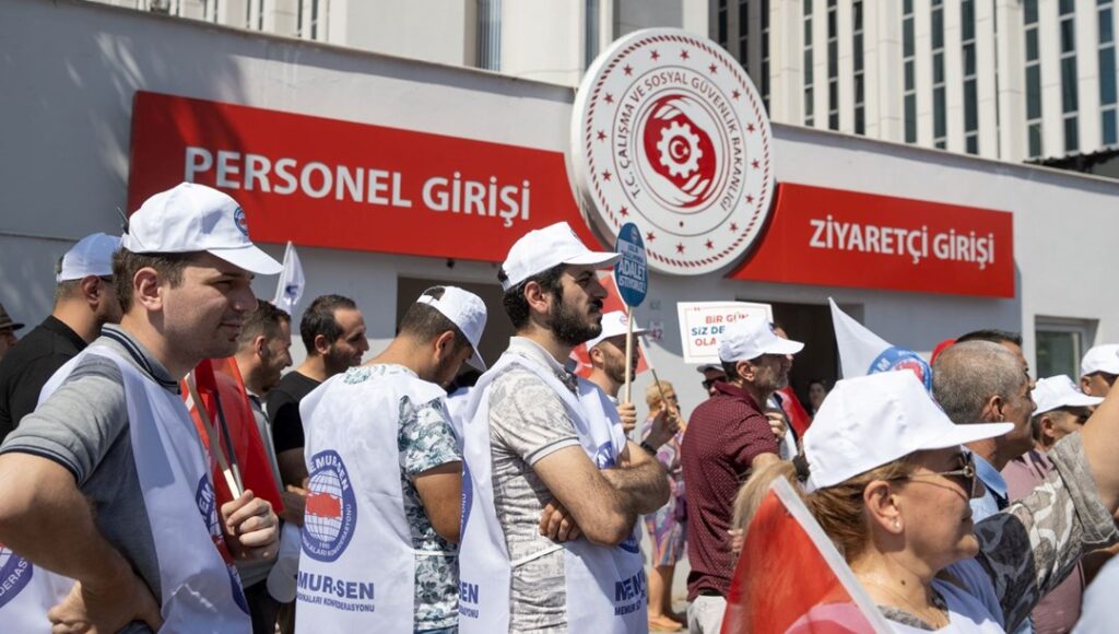 Memur-Sen ile Kamu İşveren Heyeti’nde Zam Uzlaşması Sağlanamadı