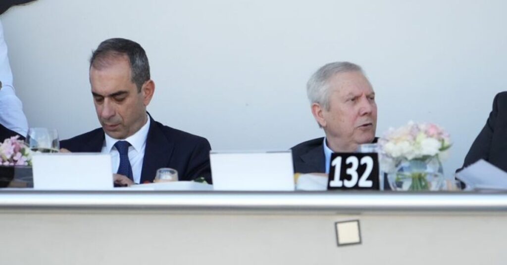 Aziz Yıldırım Gazi Koşusu’nda Tribünde!