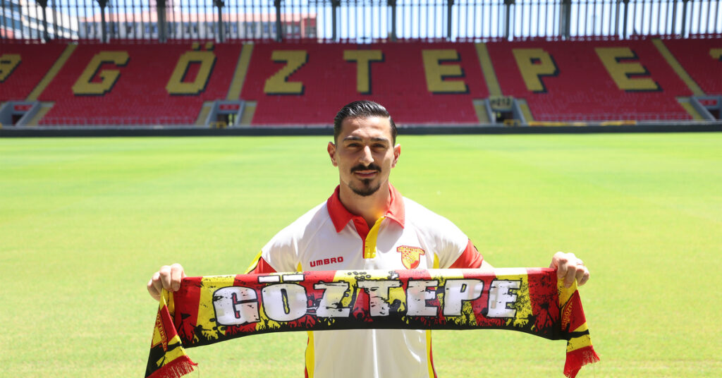 Göztepe’nin Hedefi: Hull City’den Lokilo’yu Transfer Etmek