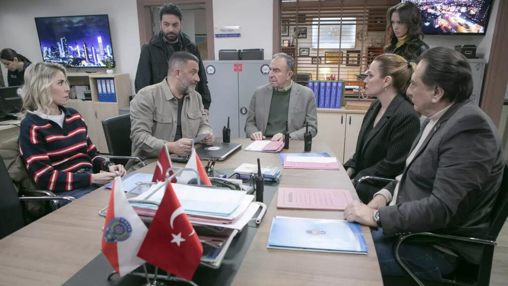 Arka Sokaklar 699. Bölüm İzle – Son Bölüm Full İzle