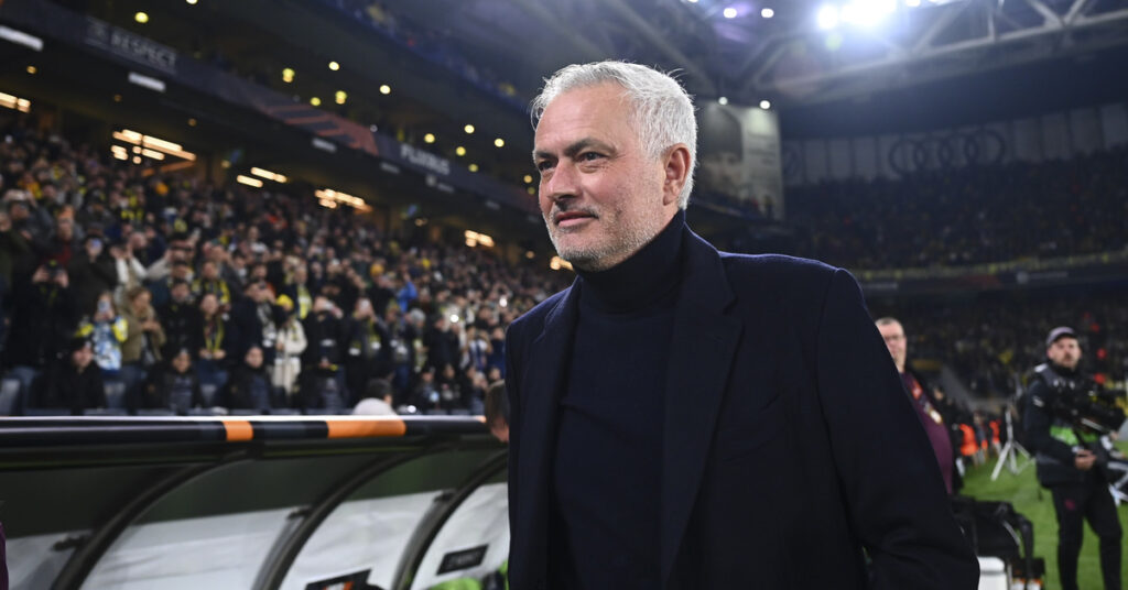 Fenerbahçe’de Mourinho’dan Tur İçin Erken Konuşma Uyarısı