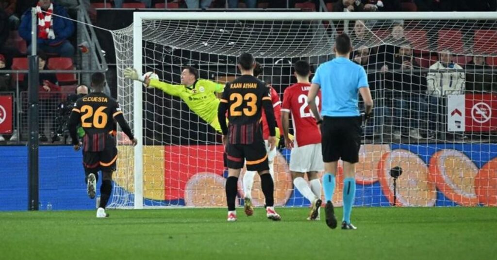 Galatasaray, AZ Alkmaar’a 4-1 mağlup oldu!