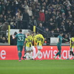 “Fenerbahçe-Anderlecht Maçında Hakem Olayı: Soyunma Odasına Gitti!”