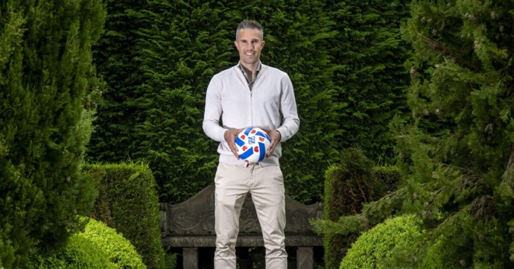 Robin van Persie, Feyenoord’un Yeni Teknik Direktörü oldu