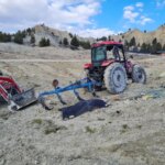 Burdur’da traktör devrildi, sürücü hayatını kaybetti