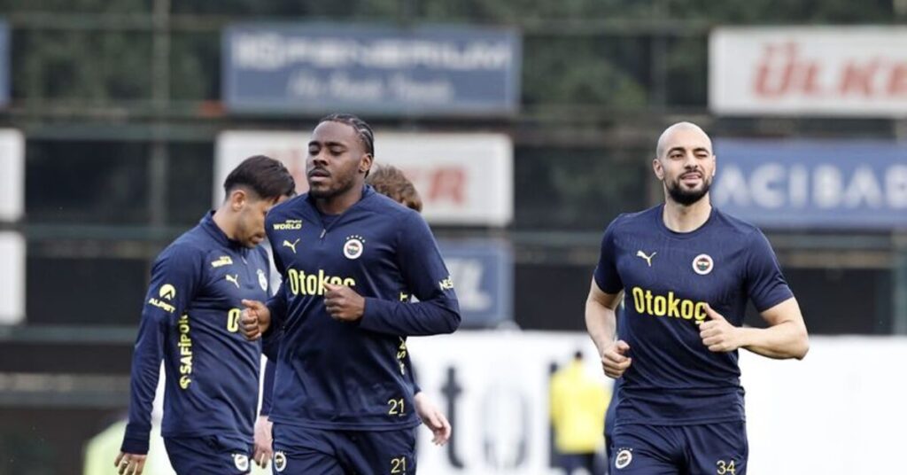 Fenerbahçe, Samsunspor Maçı İçin Son Hazırlıklarını Tamamladı