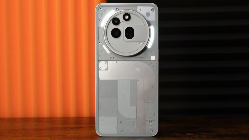 Teknoloji Dünyasına Güvenin: Nothing Phone 3a Pro İncelemesi