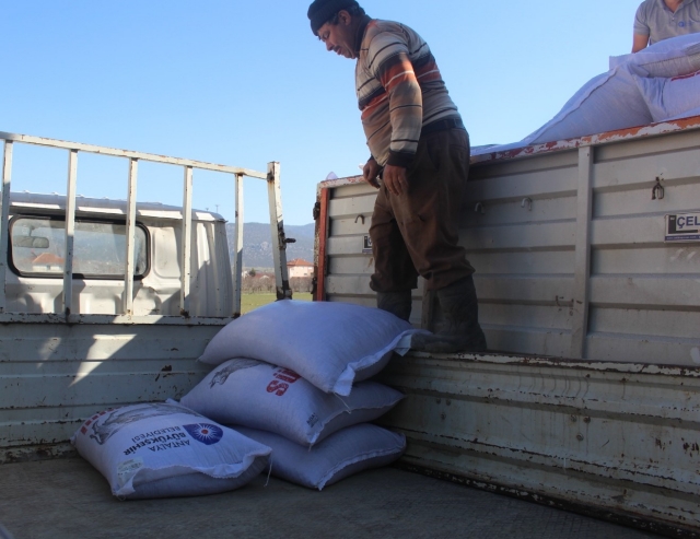 Antalya’da Üreticilere Büyük Destek!