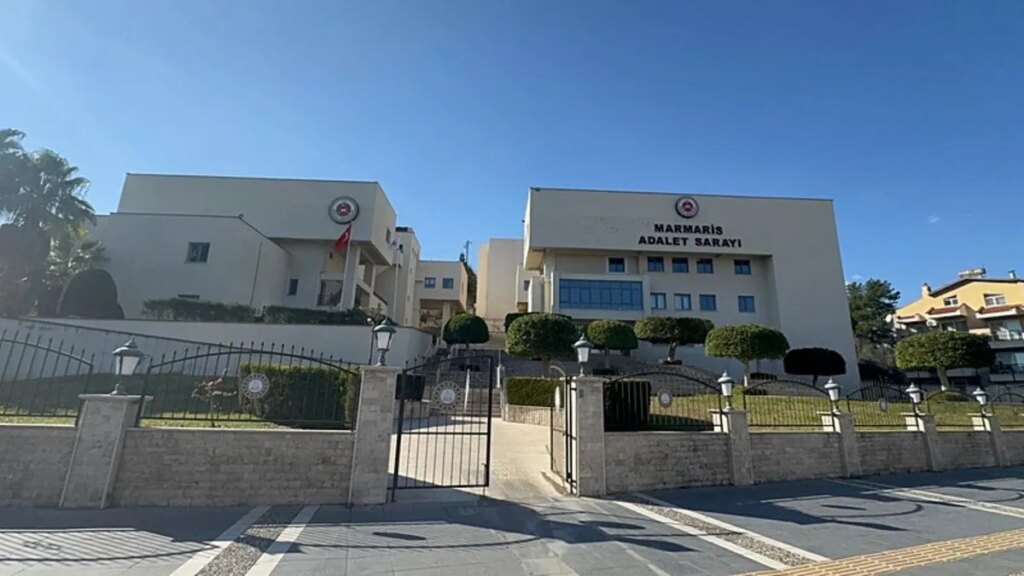 Marmaris’te Tefecilik Operasyonunda 8 Gözaltı