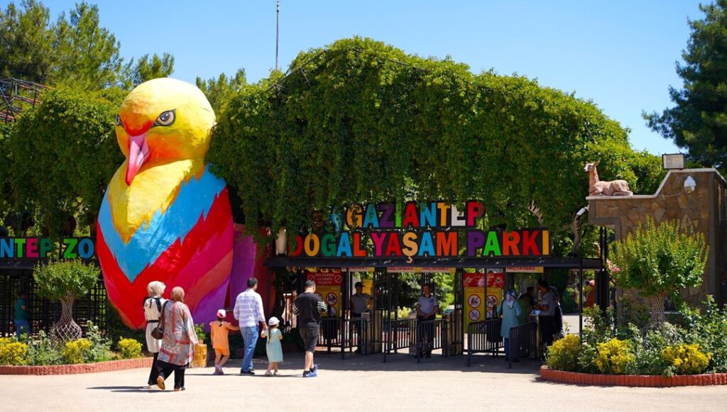 Gaziantep Hayvanat Bahçesi Ziyaret Rekoru Kırıyor!