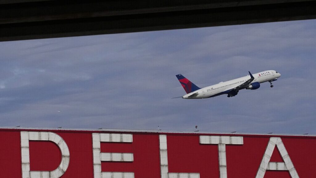 Delta Airlines’ta Kurtçuk “Yağması” Skandalı!