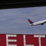 Delta Airlines’ta Kurtçuk “Yağması” Skandalı!