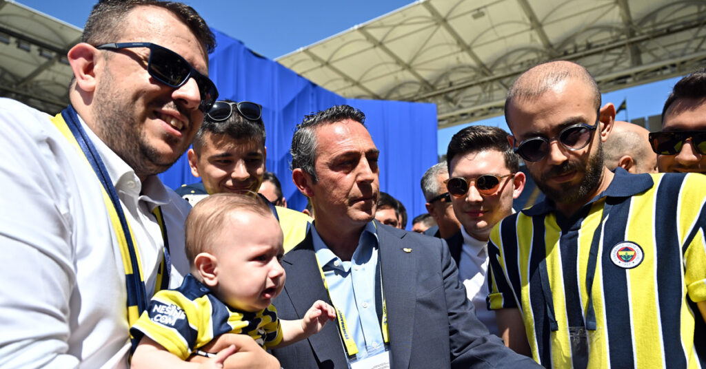 Fenerbahçe Olağan Seçim: Ali Koç vs Aziz Yıldırım