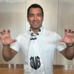 Giovanni van Bronckhorst Beşiktaş’a İmza Attı