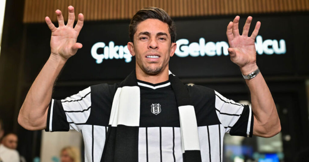 Beşiktaş Gabriel Paulista ile Görüşmelere Başladı
