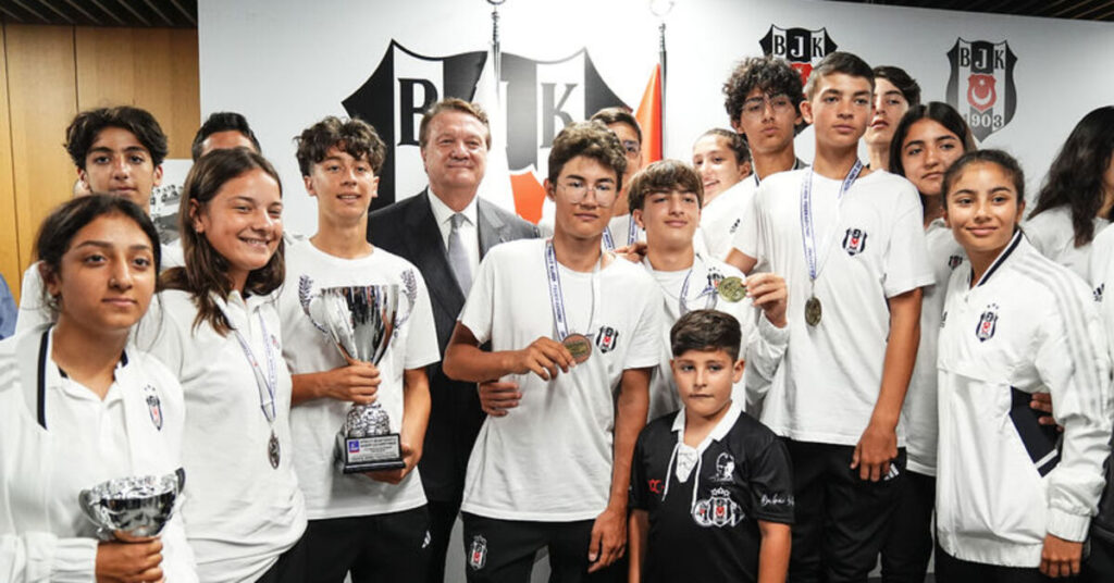 Beşiktaş Kulübü’nde Bayram Coşkusu!