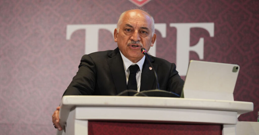 A Milli Futbol Takımı’na Bayram Mesajı