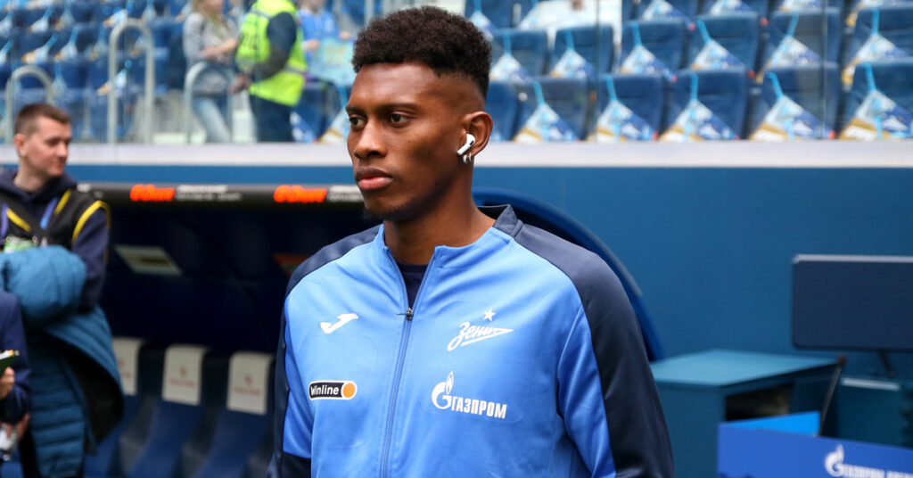 Fenerbahçe’den bomba transfer! Mateo Cassierra için nabız yoklandı