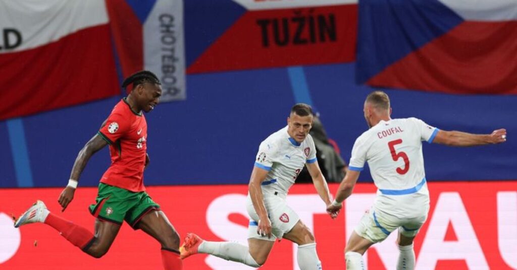 Rafael Leao: Yarın İlk 11’de Oynar Mıyım Bilmiyorum