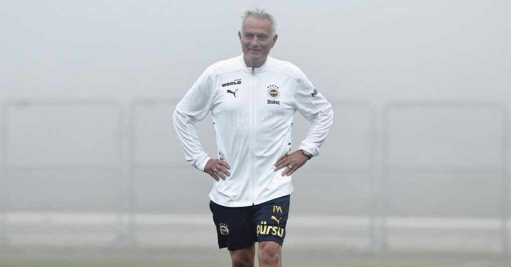 Mourinho ile Fenerbahçe Antrenmanı: Taktiksel Çalışma!