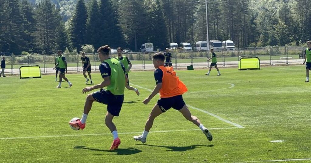 Fenerbahçe’den Topuk Yaylası’nda Çalışma Şöleni!