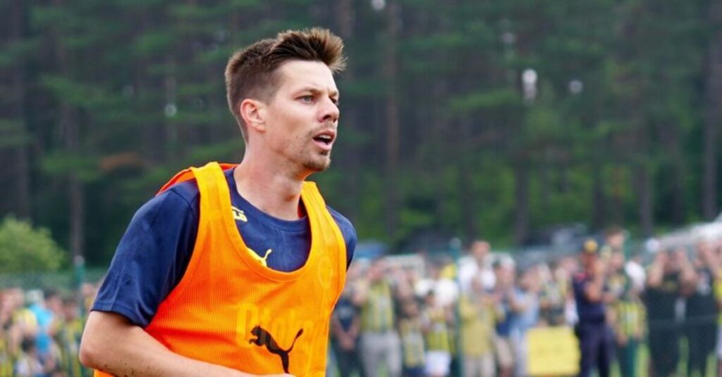 Göztepe’nin Transfer Gündemi: Emir Ortakaya ve Miha Zajc İçin Görüşmeler Başladı