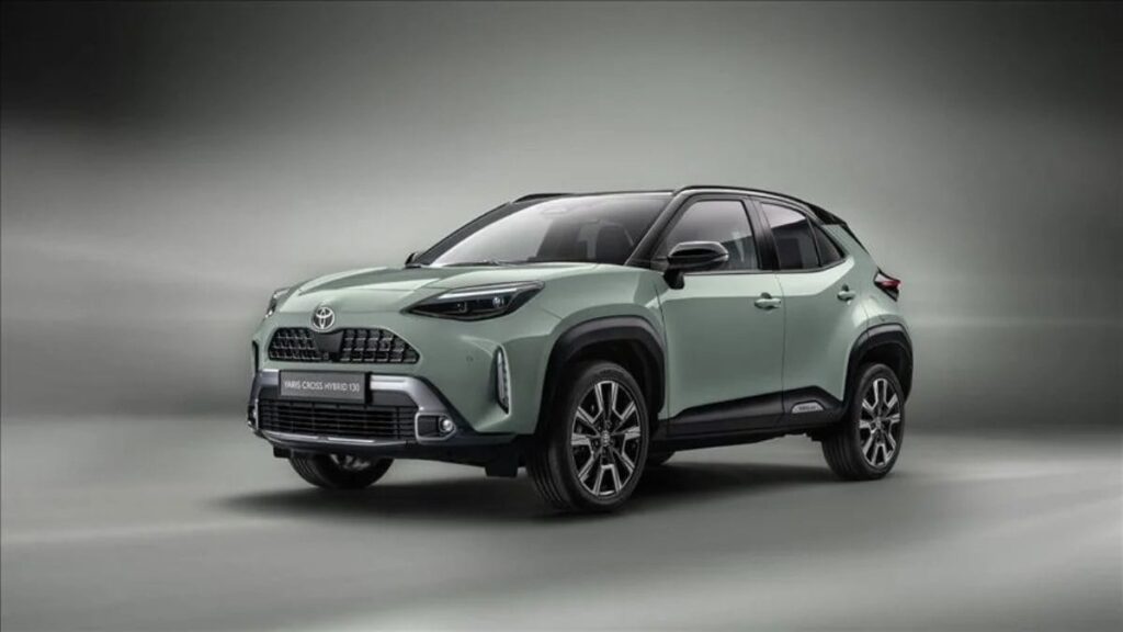 Toyota Yaris Hybrid ve Yaris Cross Türkiye’ye ithal edildi!