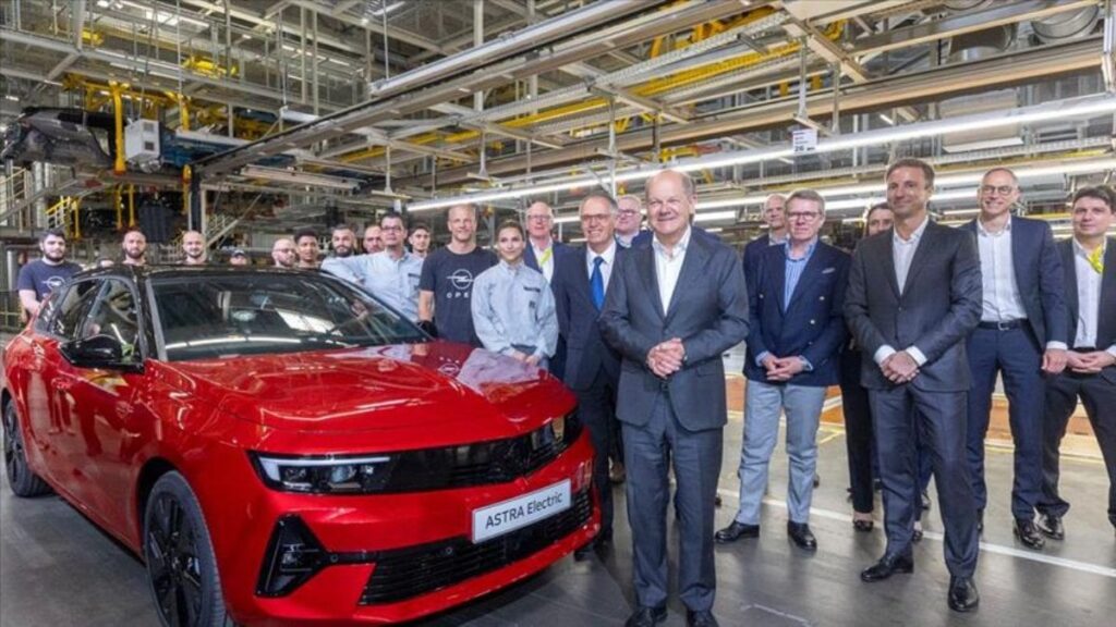 Opel, 125. Yıl Kutlamasıyla Göz Kamaştırdı