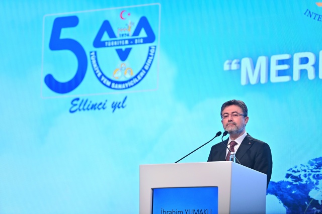 Bakan Yumaklı: Yem Sektörü Stratejik Öneme Sahip!