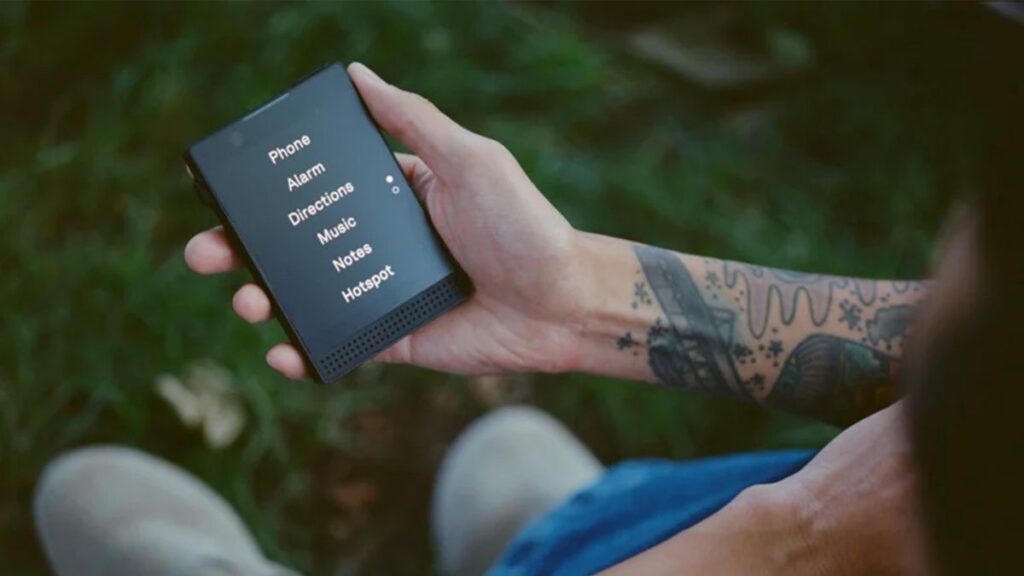 Minimalist Mobil Cihaz: Light Phone III – Teknoloji Harikası <div>