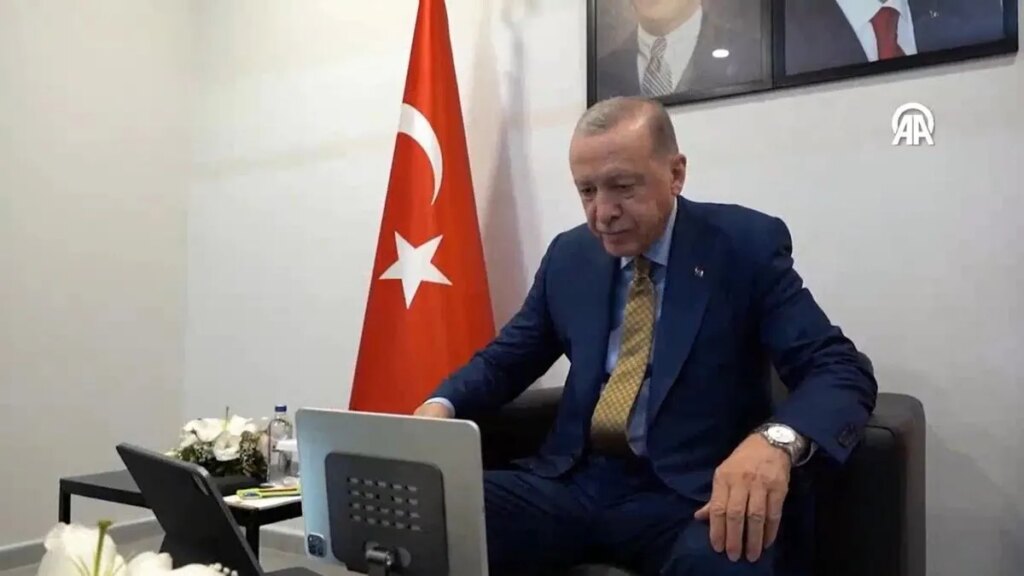 Başkan Erdoğan’dan Astronot Tuva Cihangir Atasever’e Destek