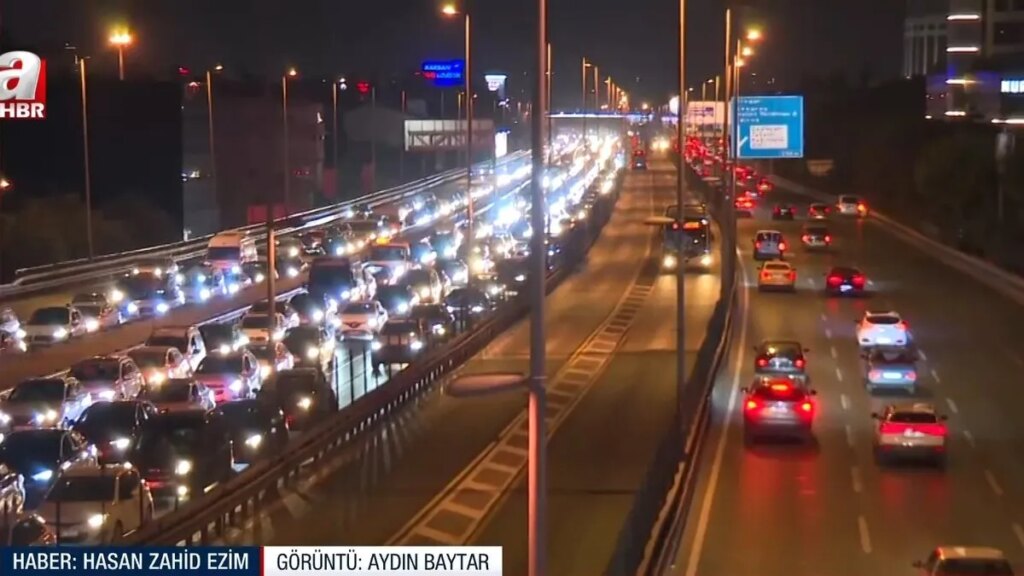 Bayram Göçünde Trafik Yoğunluğu Oluştu