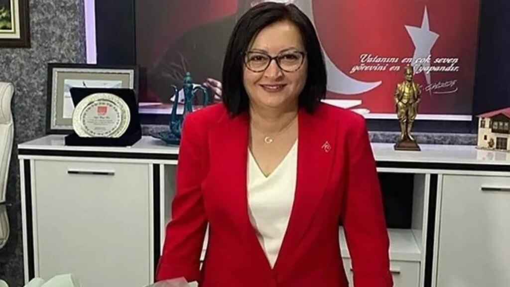 CHP’li Belediye Başkanı İşçi Kıyımı Yaptı!