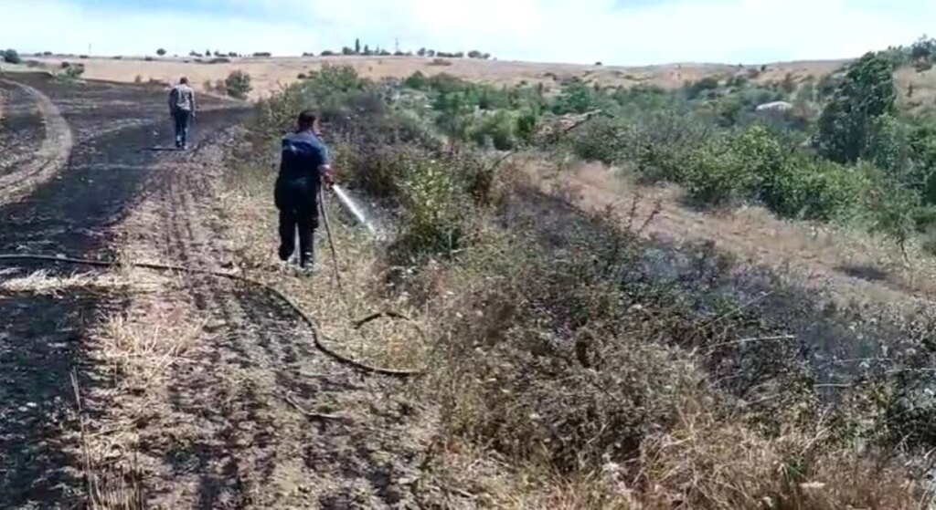 Elmadağ’da Ekili Tarım Arazisinde Korkutan Yangın!