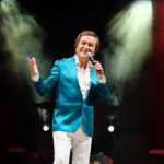 Erol Evgin İzmir Konserinde Büyüledi!