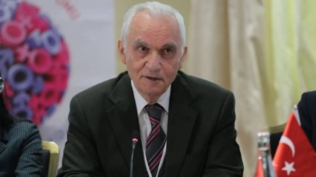 Eski Dışişleri Bakanı Yaşar Yakış vefat etti