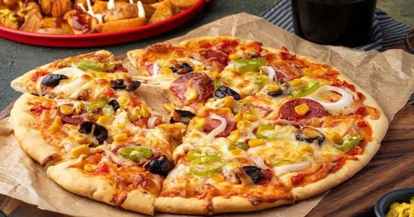 Pizza İle İlgili Merak Edilenler: Kilo Yapar mı? Kaç Kalori?