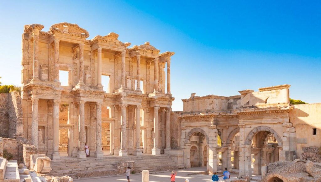Efes Antik Kenti’ne Yoğun İlgi!