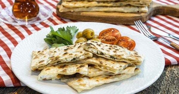 Ev yapımı peynirli gözleme tarifi!