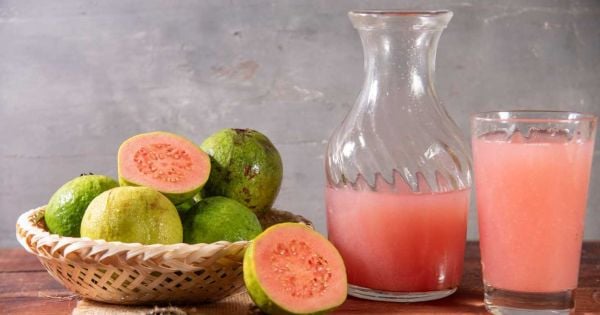 Merak Edilen Guava Meyvesi: Faydaları ve Tadı