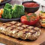 Misafirlerinizi Şaşırtacak Lezzet: Hellimli Steak Köfte
