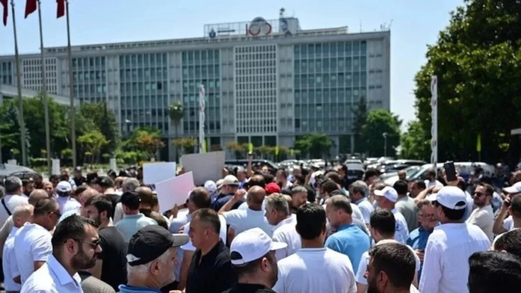 İETT’ye Bağlı Otobüs Sahiplerinden İmamoğlu’na Tepki