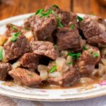 Sırrı kekik kokan muhteşem kavurma tarifi!