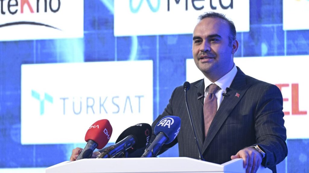 MİLLİ TEKNOLOJİ HAMLESİ: Kacır, Türkiye’deki Başarı Hikayesini Anlattı!