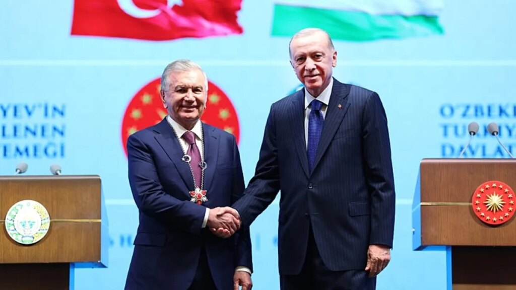 Erdoğan’dan Özbekistan Cumhurbaşkanına Devlet Nişanı