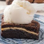 Beyaz Çikolatalı Islak Brownie Tarifi: Çikolata Tutkunlarının Favorisi!