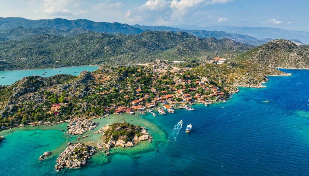Antalya Turizmde Rekor Kırdı: İlk 5 Ayda %16,26 Artış!